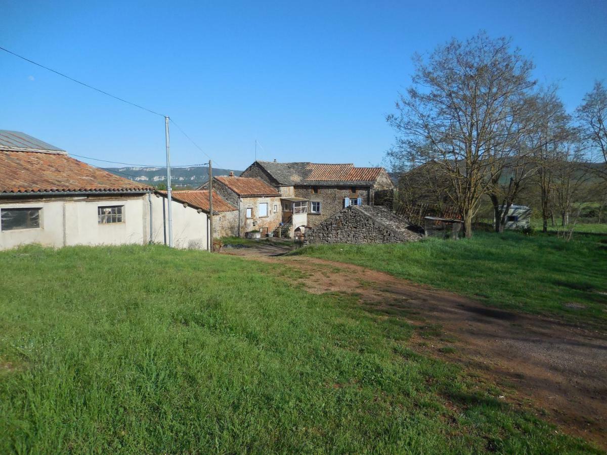 Gite De Grailhes Aguessac Bagian luar foto